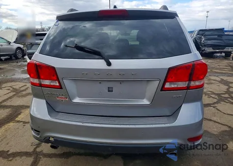 2016 Dodge Journey Sxt z USA, uszkodzony, nr VIN 3C4PDDBG2GT163394